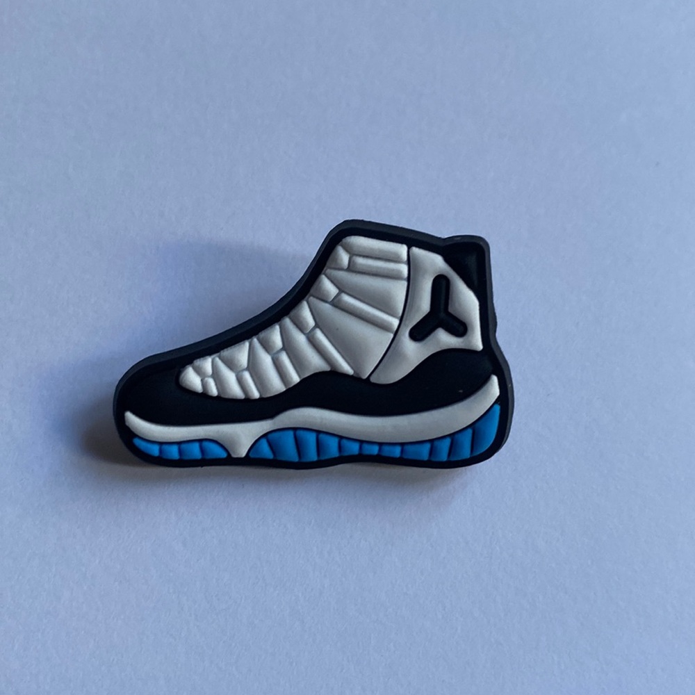 SHOE CHARM